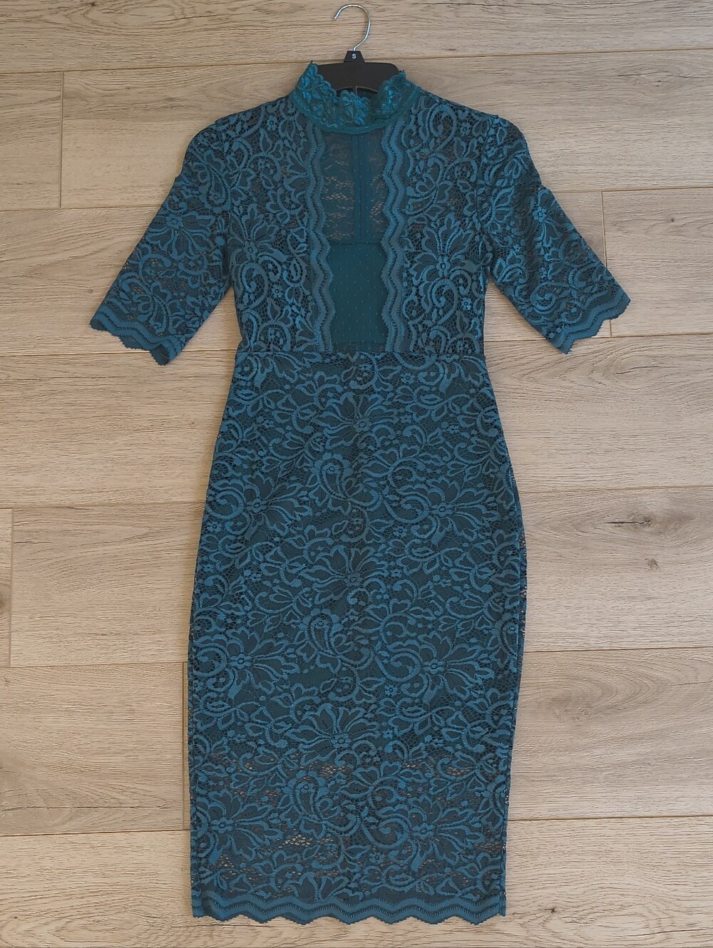 Express Emerald Green Lace Mock Neck Midi Dress | Size 0